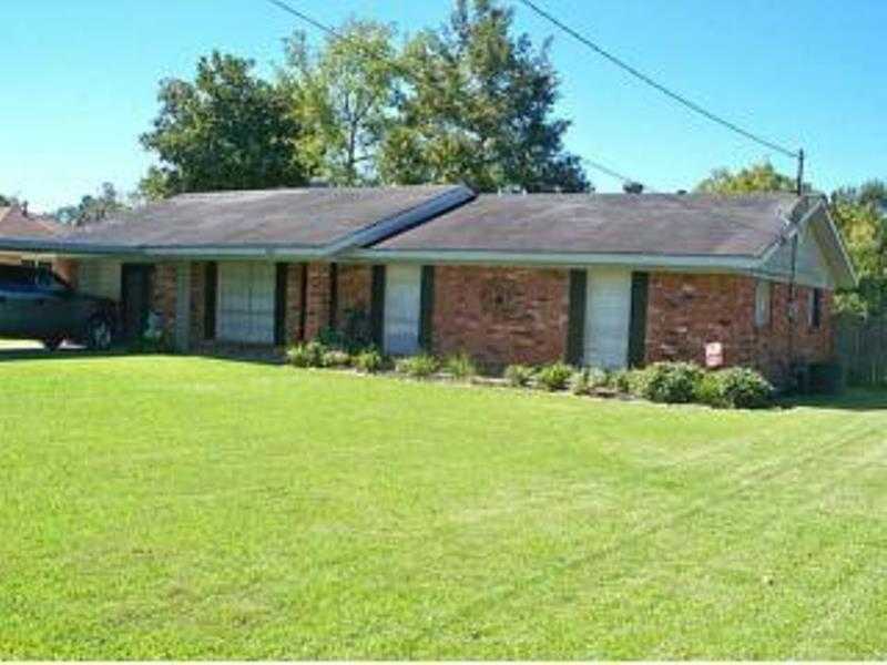 la 70663 $ 349900 4 beds 3 baths 1115 texas st sulphur la 70663 $ 