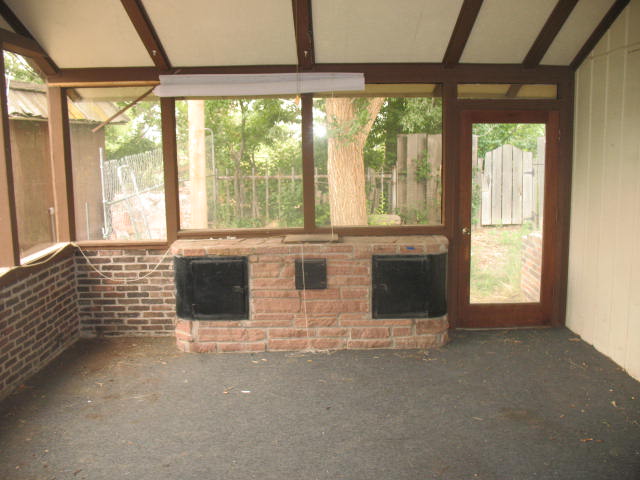 Picture of the indoor BBQ for the home at 2525 E 11th Street, Cheyenne, WY 82001 - Cheyenne Home for Sale